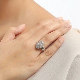 Δαχτυλίδι λευκόχρυσο γυναικείο παγιέτες D11200036(b)