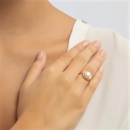 Γυναικείο δαχτυλίδι κίτρινο χρυσό μαργαριτάρι D11100842(b)