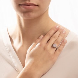 γυναικείο λευκόχρυσο δαχτυλίδι ροζέτα ροζ D11201043(a)