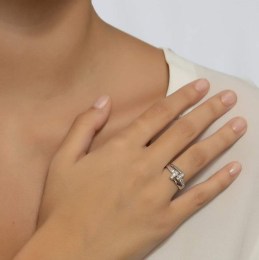Γυναικείο λευκόχρυσο δαχτυλίδι ζιργκόν D11200456(b)