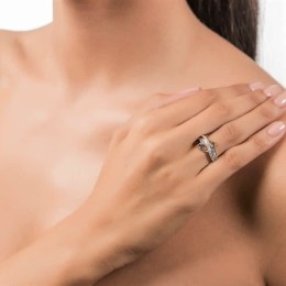 Γυναικείο λευκόχρυσο δαχτυλίδι ζιργκόν D11400638(b)